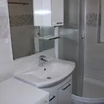Soleil - Newly Renovated Close To The Sea *