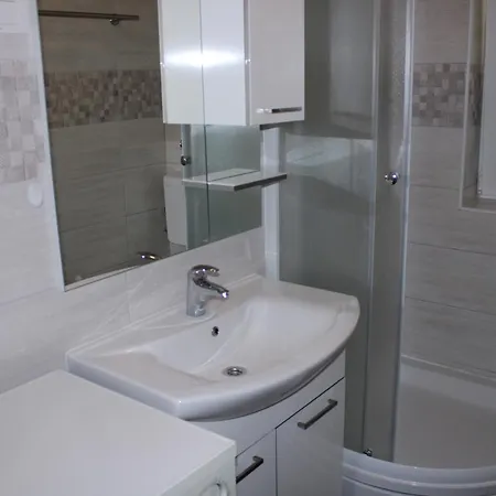 Soleil - Newly Renovated Close To The Sea *