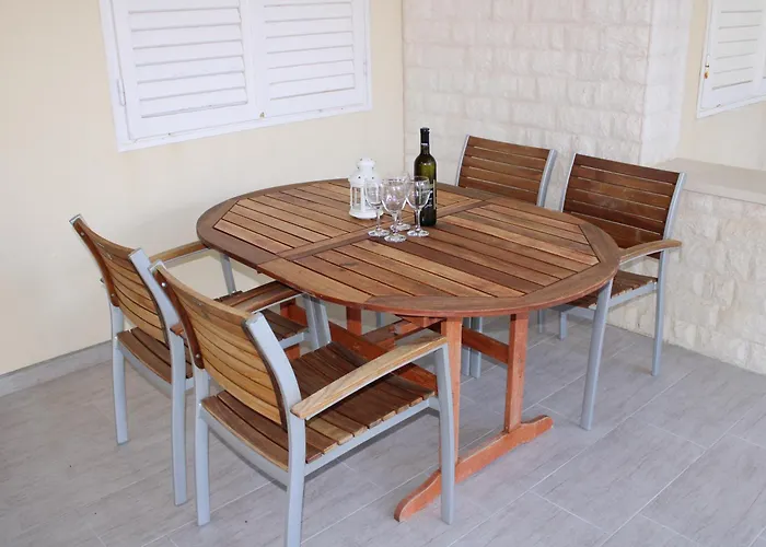 Soleil - Newly Renovated Close To The Sea Apartamento Barbat na Rabu
