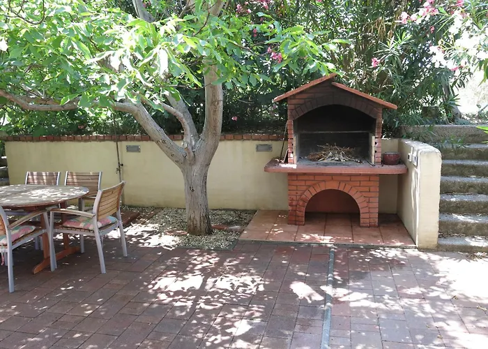 Soleil - Newly Renovated Close To The Sea Apartamento *