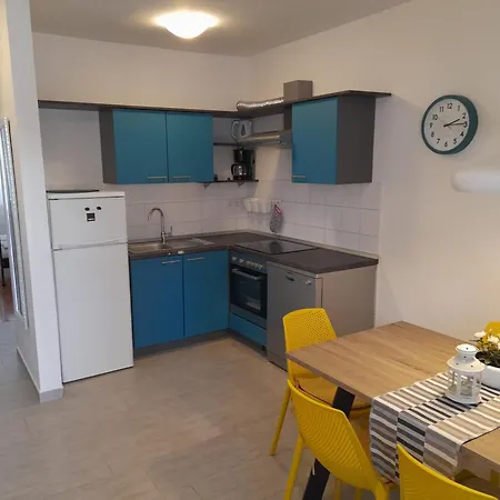 Soleil - Newly Renovated Close To The Sea